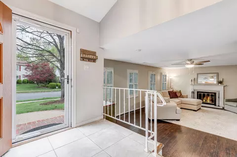 Entry Way - 8619 Nanlee Dr, Springfield, VA 22152 photo 6 of 9
