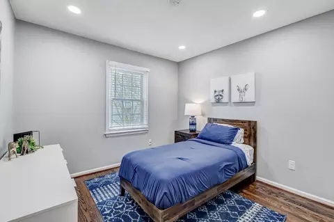 Bedroom - 8619 Nanlee Dr, Springfield, VA 22152 photo 5 of 10