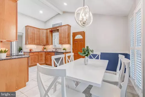 Dining - 8619 Nanlee Dr, Springfield, VA 22152 photo 7 of 7