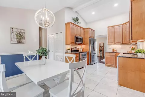 Dining - 8619 Nanlee Dr, Springfield, VA 22152 photo 5 of 7