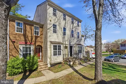 4225 Sauterne Ct, Chantilly, VA 20151