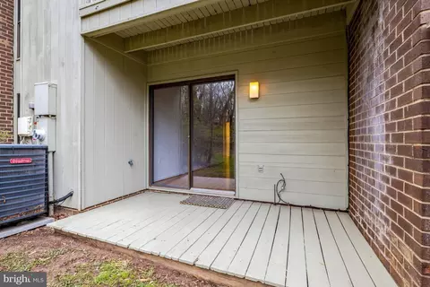 1752 Wainwright Dr, Reston, VA 20190 photo 42