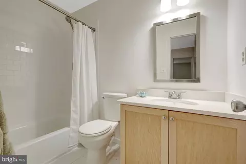 1752 Wainwright Dr, Reston, VA 20190 photo 34