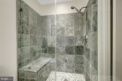 1752 Wainwright Dr, Reston, VA 20190 photo 28