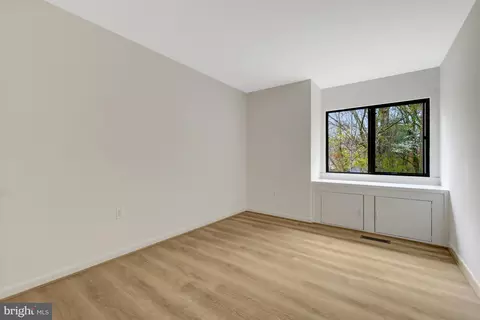 1752 Wainwright Dr, Reston, VA 20190 photo 32