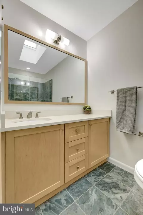1752 Wainwright Dr, Reston, VA 20190 photo 29
