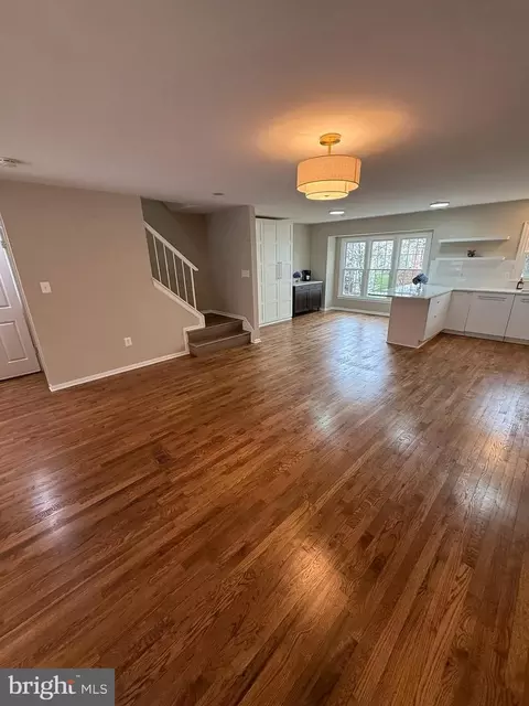 Living - 7753 Shootingstar Dr, Springfield, VA 22152 photo 5 of 9