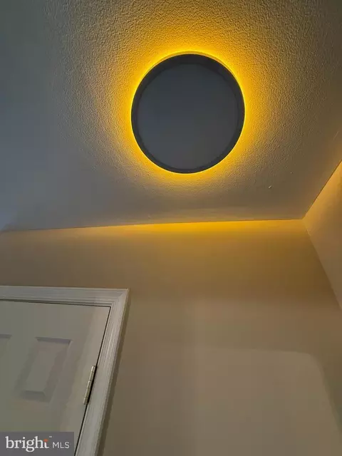 Entry Way - 7753 Shootingstar Dr, Springfield, VA 22152 photo 6 of 9