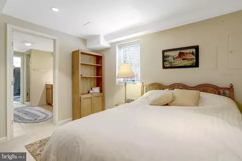 Bedroom - 8723 Cuttermill Pl, Springfield, VA 22153 photo 11 of 11