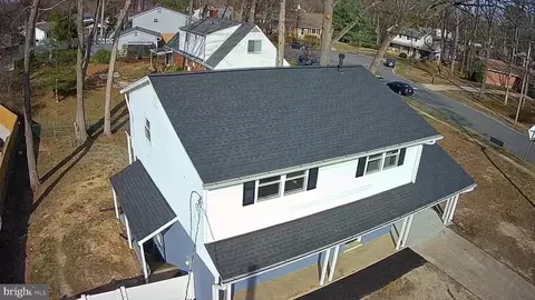 View/Area - 6815 Rolling Rd, Springfield, VA 22152 photo 1 of 2
