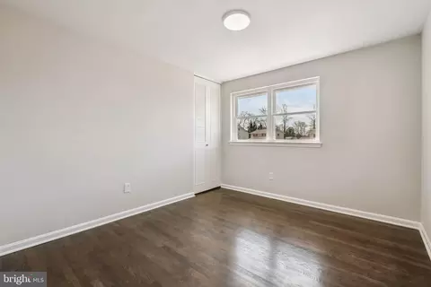 Bedroom - 6815 Rolling Rd, Springfield, VA 22152 photo 2 of 3
