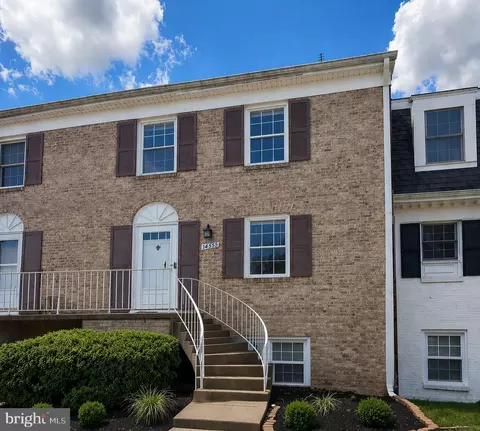 14459 Cool Oak Ln #38C, Centreville, VA 20121