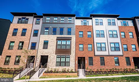 14564 George Carter Way #119, Chantilly, VA 20151