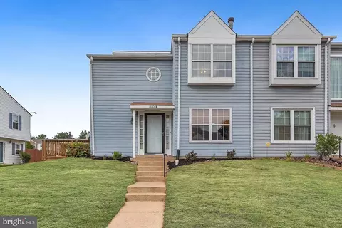 14004 B Walter Bowie Ln, Centreville, VA 20121