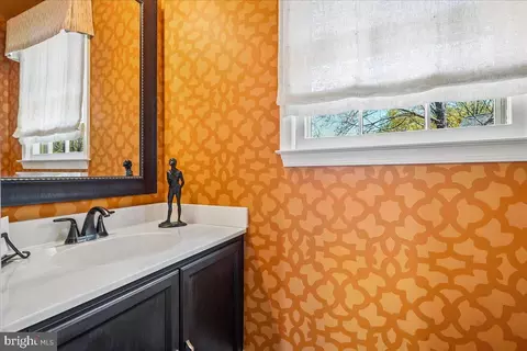 7801 Blue Jasmine Ct, Springfield, VA 22153 photo 22