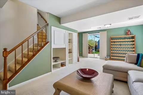 7801 Blue Jasmine Ct, Springfield, VA 22153 photo 36