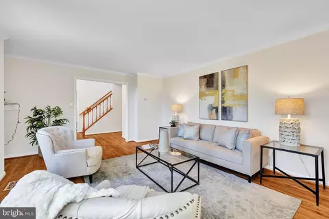 6516 Anna Maria Ct, Mclean, VA 22101 photo 7