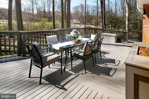 Exterior - 12415 Caisson Rd, Fairfax, VA 22030 photo 5 of 13