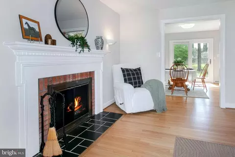 Other - 12415 Caisson Rd, Fairfax, VA 22030 photo 2 of 10