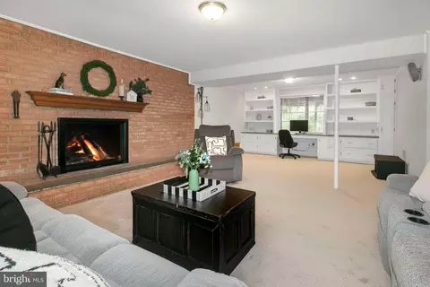 Living - 12415 Caisson Rd, Fairfax, VA 22030 photo 3 of 3