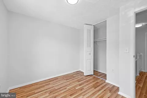 Bedroom - 1632 Barnstead Dr, Reston, VA 20194 photo 4 of 4