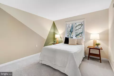Bedroom - 6107 Lundy Pl, Burke, VA 22015 photo 9 of 14