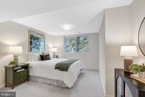 Bedroom - 6107 Lundy Pl, Burke, VA 22015 photo 11 of 14