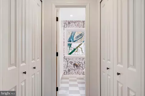 Entry Way - 6107 Lundy Pl, Burke, VA 22015 photo 3 of 3