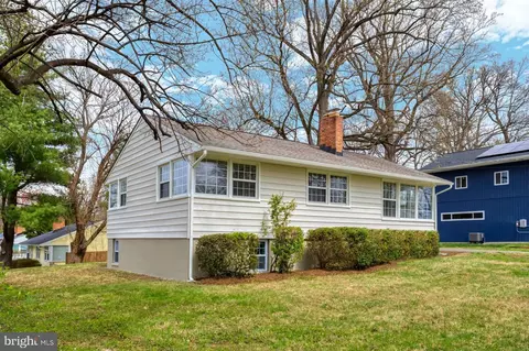7206 Alger Rd, Falls Church, VA 22042