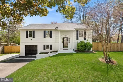 6214 Franconia Forest Ln, Alexandria, VA 22310