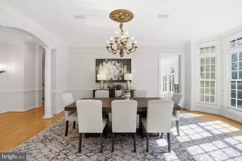 Dining - 891 Chinquapin Rd, Mclean, VA 22102 photo 1 of 5