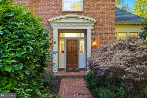 Other - 891 Chinquapin Rd, Mclean, VA 22102 photo 1 of 27