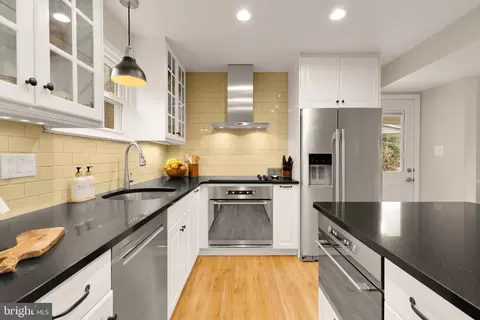 Kitchen - 6800 Riata Ct, Springfield, VA 22153 photo 1 of 4