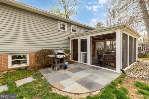 Exterior - 6800 Riata Ct, Springfield, VA 22153 photo 6 of 8
