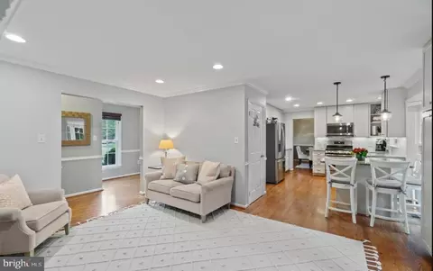 Entry Way - 9751 Ironmaster Dr, Burke, VA 22015 photo 4 of 5