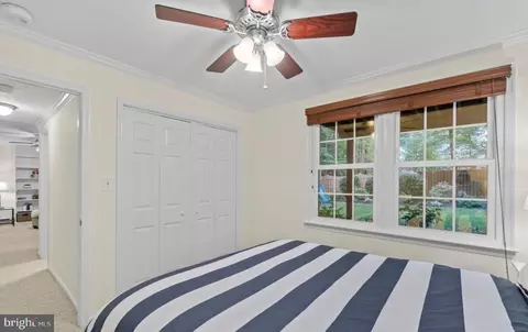 Bedroom - 9751 Ironmaster Dr, Burke, VA 22015 photo 5 of 5