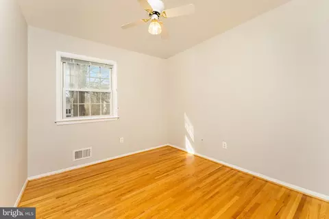 Bedroom - 7013 Galgate Dr, Springfield, VA 22152 photo 5 of 6
