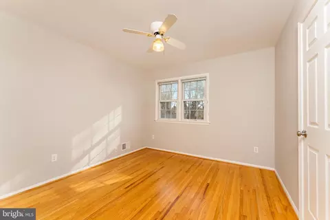 Bedroom - 7013 Galgate Dr, Springfield, VA 22152 photo 3 of 6