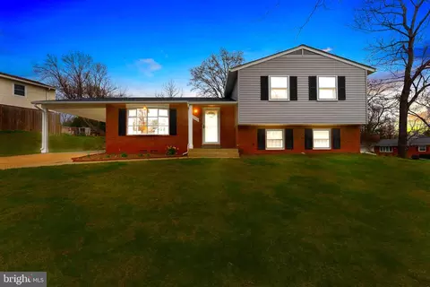 Exterior - 7013 Galgate Dr, Springfield, VA 22152 photo 4 of 12