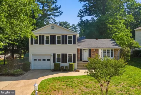 2023 Freedom Ln, Falls Church, VA 22043