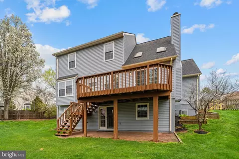 Exterior - 2982 Emerald Chase Dr, Herndon, VA 20171 photo 16 of 16