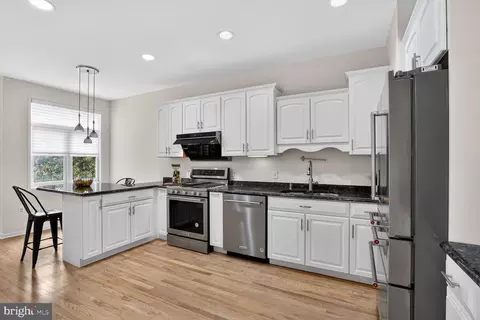 Kitchen - 2028 Beacon Pl, Reston, VA 20191 photo 1 of 1