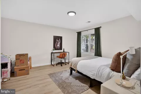 Bedroom - 2028 Beacon Pl, Reston, VA 20191 photo 2 of 2