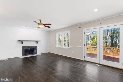 7800 Richfield Rd, Springfield, VA 22153 photo 17