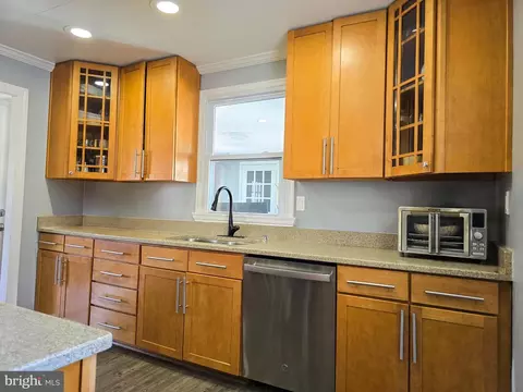 Kitchen - 6421 Inwood Dr, Springfield, VA 22150 photo 2 of 2