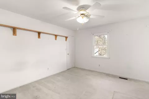 Bedroom - 5613 Doolittle St, Burke, VA 22015 photo 3 of 9