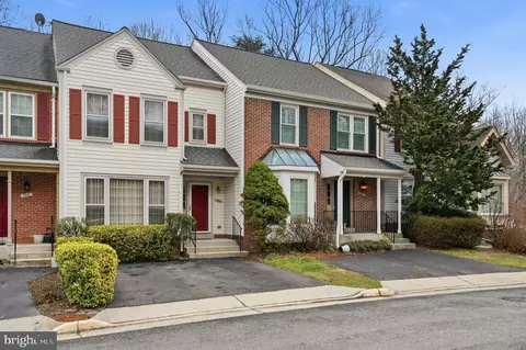 7419 Ridge Oak Ct, Springfield, VA 22153 photo 2