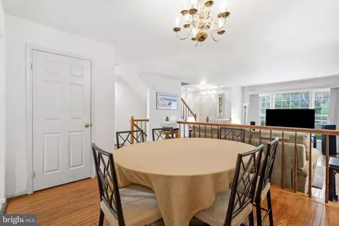 7419 Ridge Oak Ct, Springfield, VA 22153 photo 10