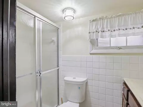 6404 Inwood Dr, Springfield, VA 22150 photo 32