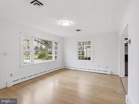 6404 Inwood Dr, Springfield, VA 22150 photo 13